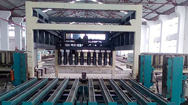 內(nèi)墻發(fā)泡輕質(zhì)隔墻板設(shè)備-新型輕質(zhì)墻板生產(chǎn)設(shè)備-來鄭州瑪納可一站式購(gòu)置